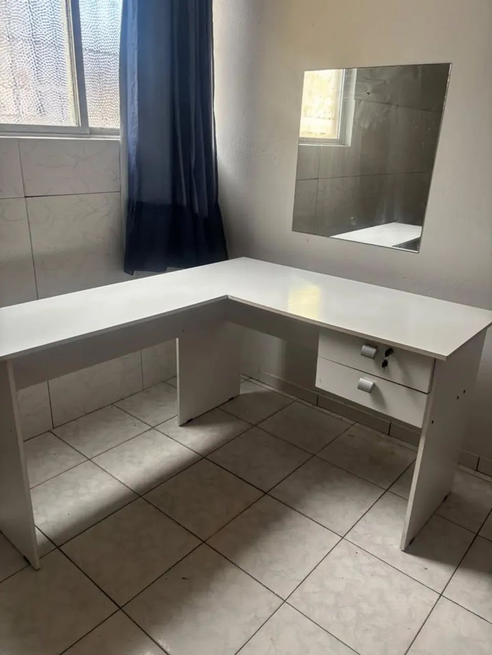 Escrivaninha  - Foto 2