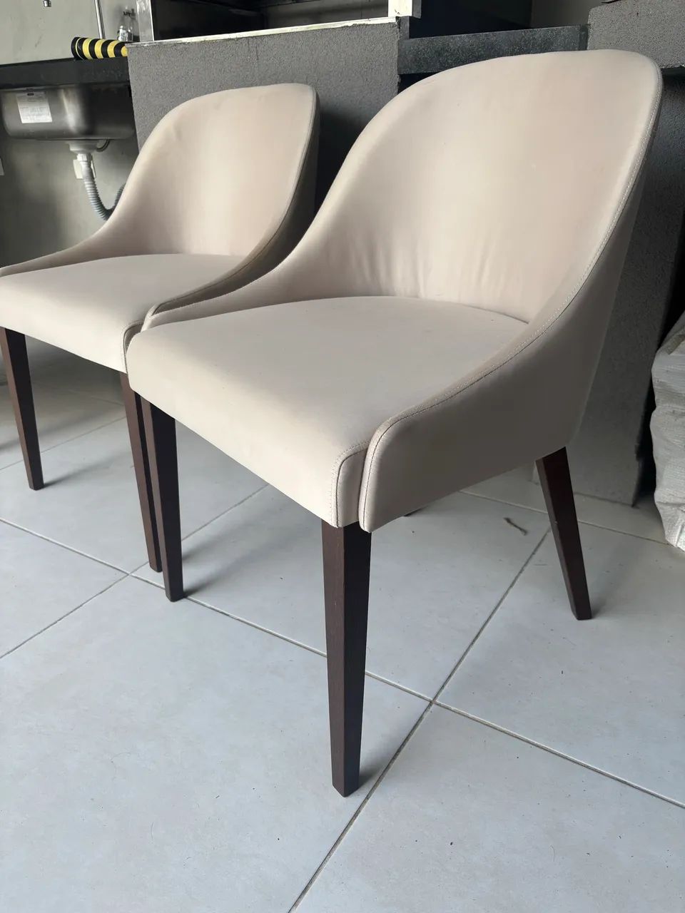 Cadeira estofada 