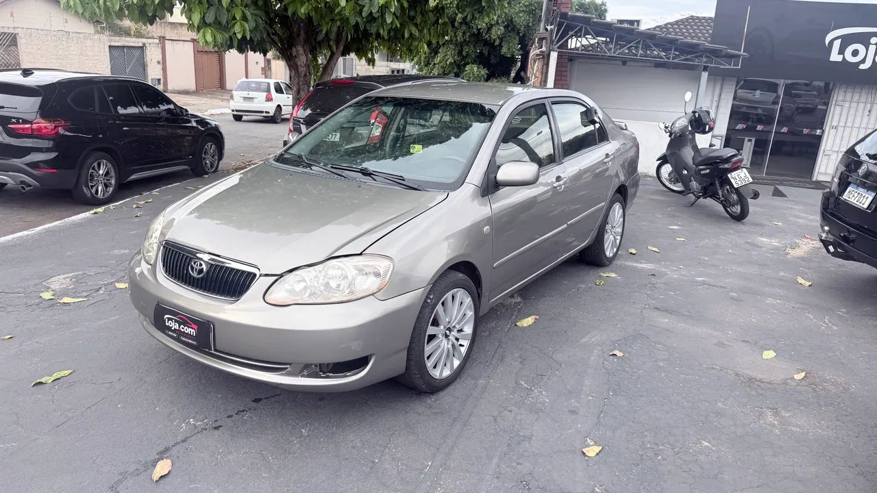 Toyota Corolla XLI 1.6 16V 110cv Aut. 2004