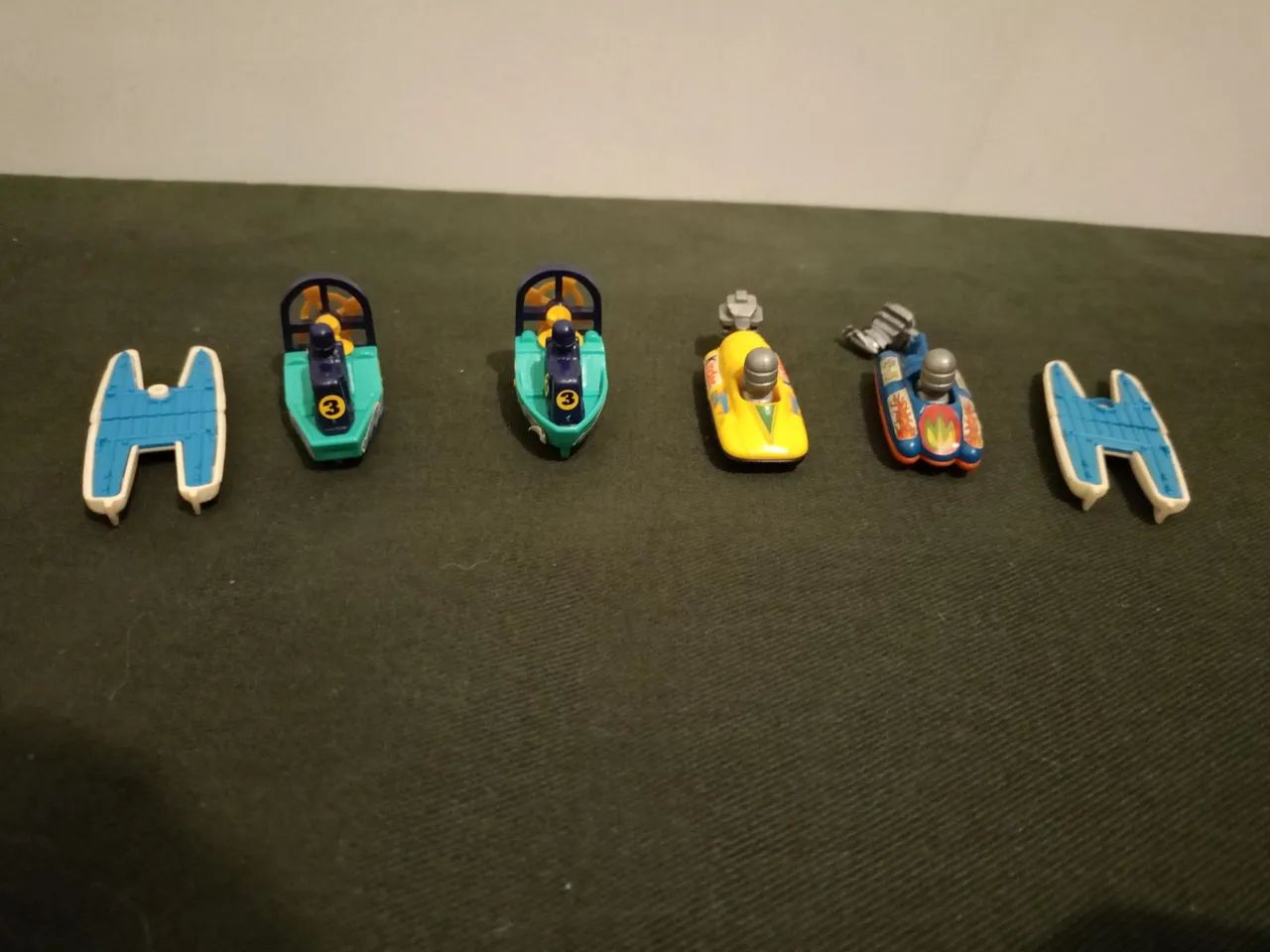 Kinder ovo barcos