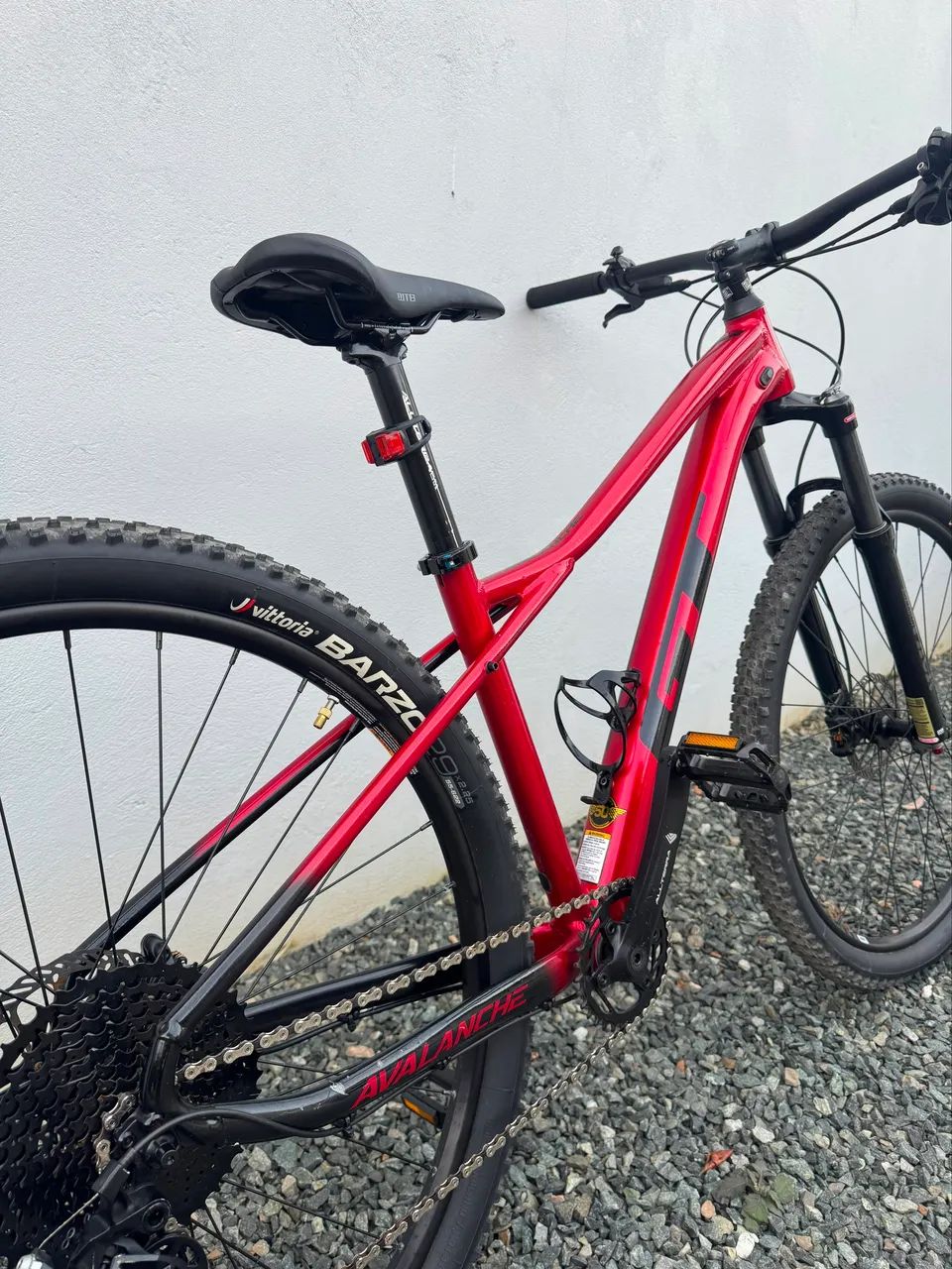 GT Avalanche Aro 29