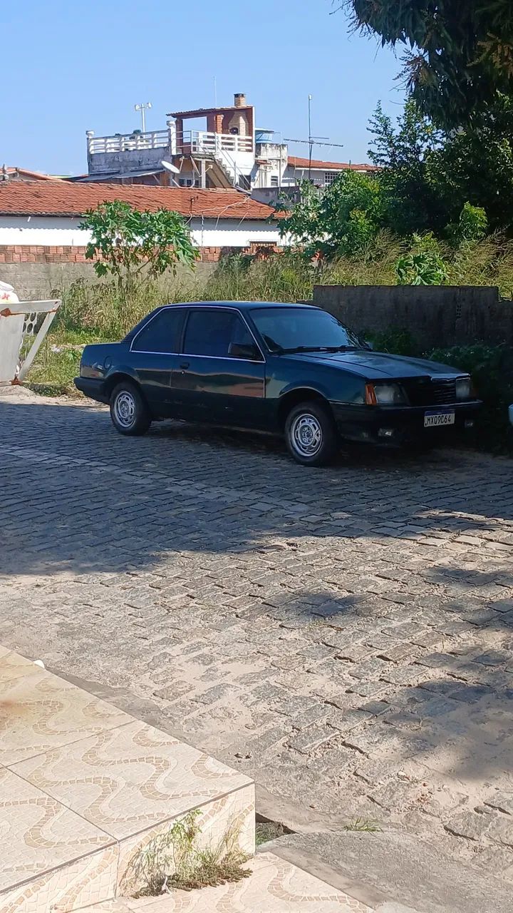 Chevrolet Monza CLASSIC/ SL/E/SR 1.8 1988