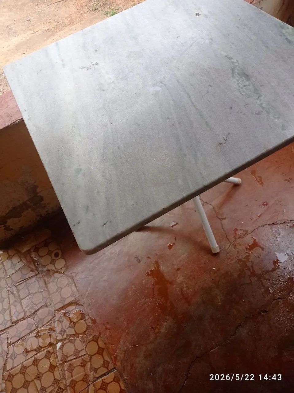 Mesa granito 