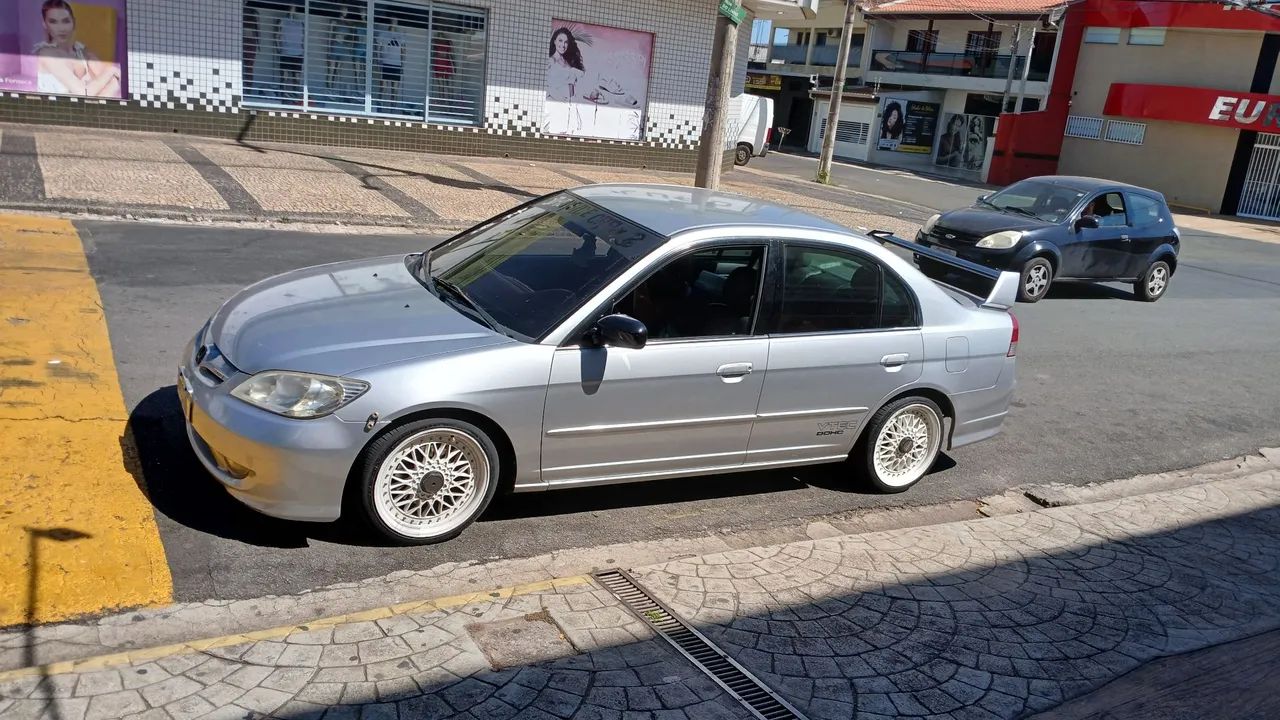 Pneus aro 17 troco por perfil maior - Foto 2
