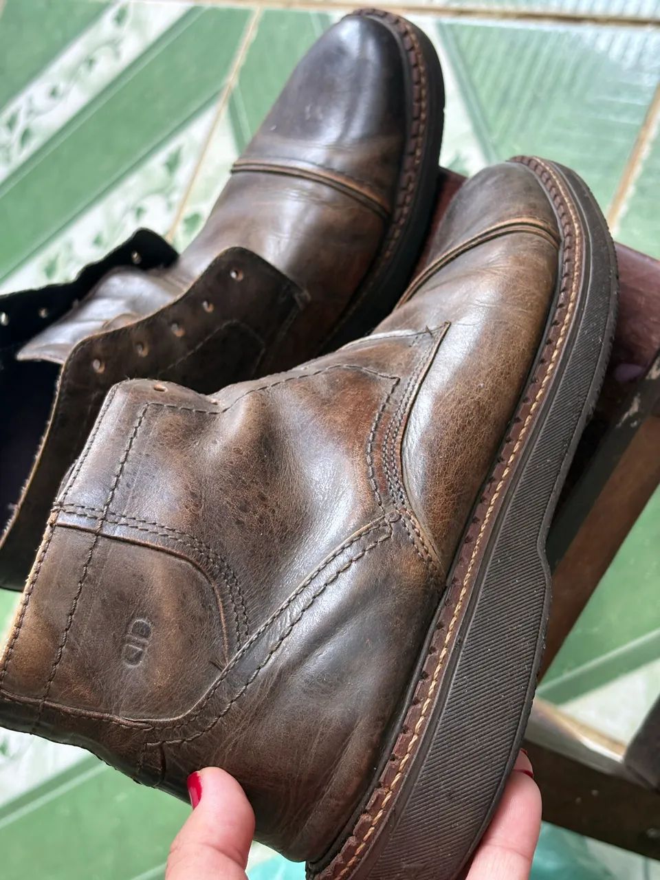 Botas masculina em couro  - Foto 4