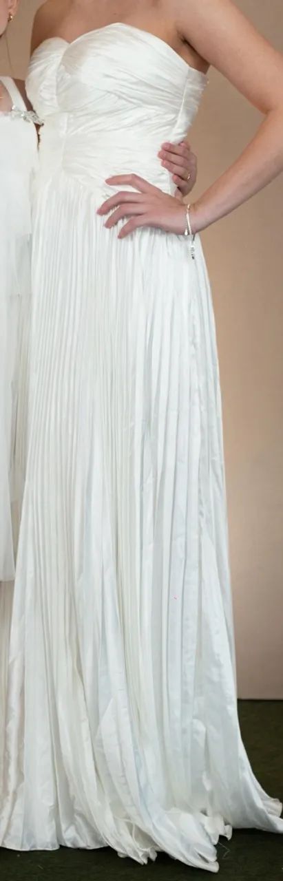 Vestido plissado branco  - Foto 3