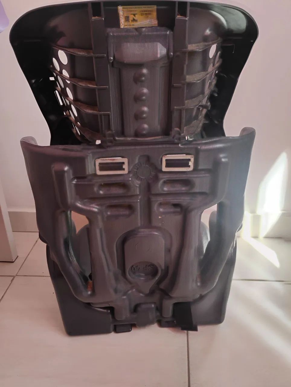 Cadeirinha de Carro Universal 15-36 kg para crianças de 4 a 10 anos - Foto 3