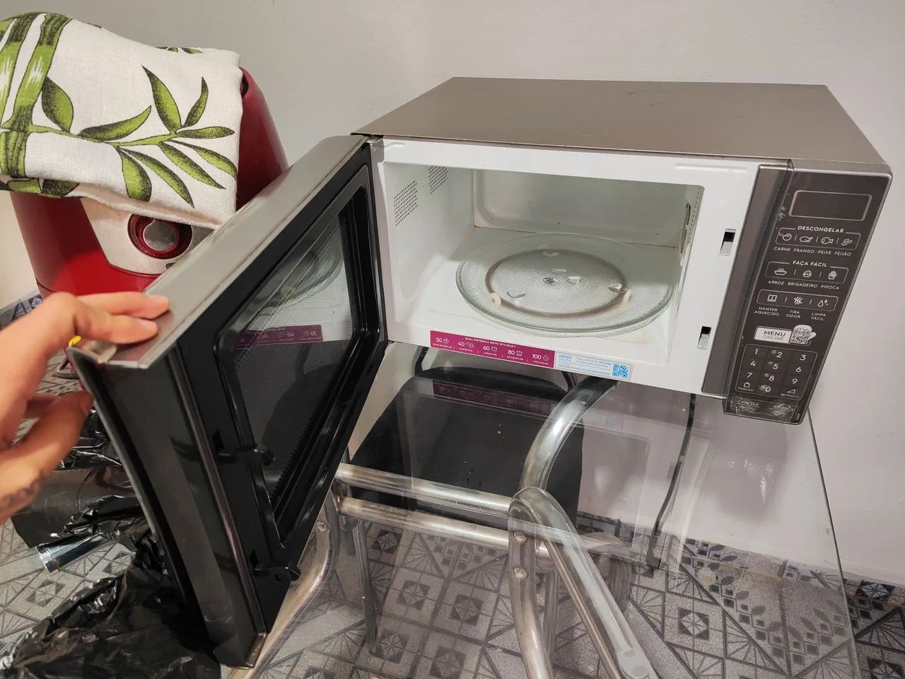 Micro-ondas Electrolux 27L  - Foto 2