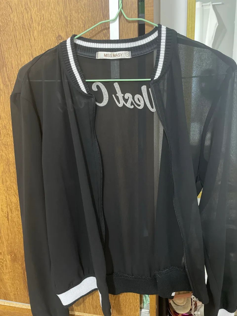 Jaqueta transparente 