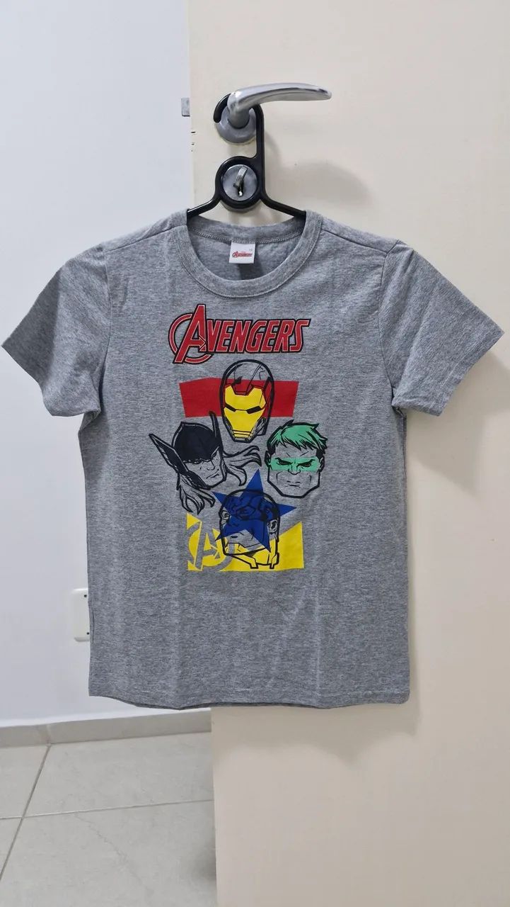 Camiseta 12 Avengers