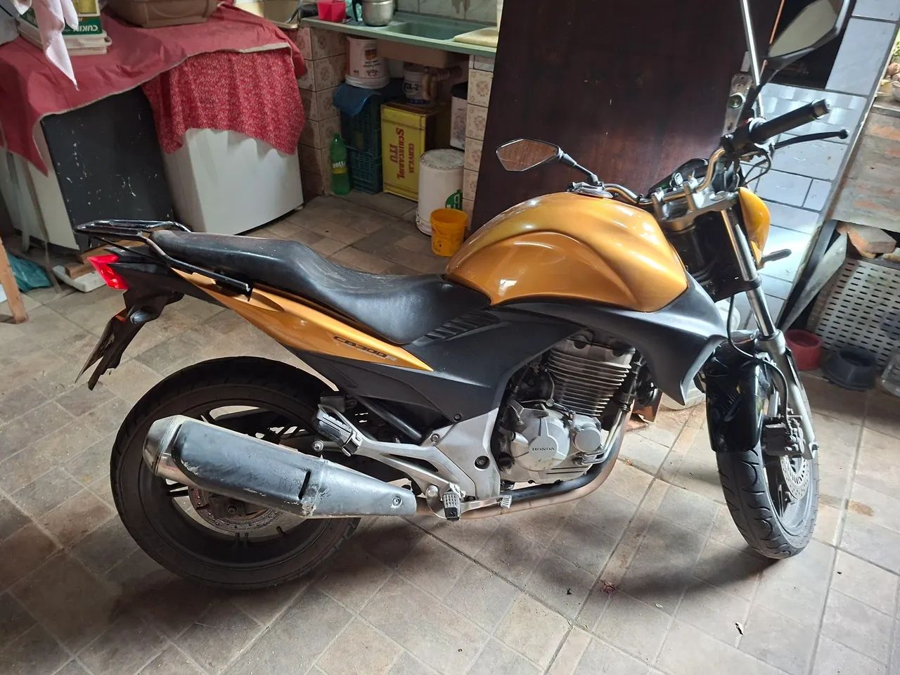 Vendo CB 300r  - Foto 2