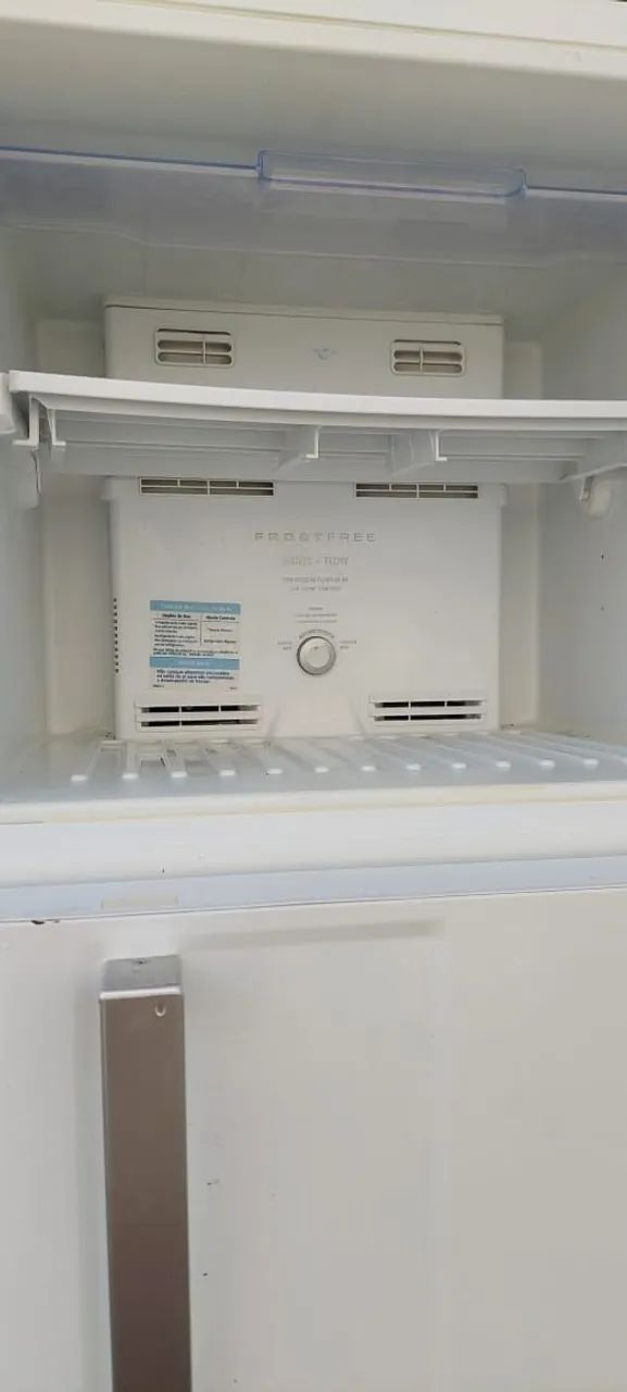 Geladeira Duplex Eletrolux 310L - Foto 2