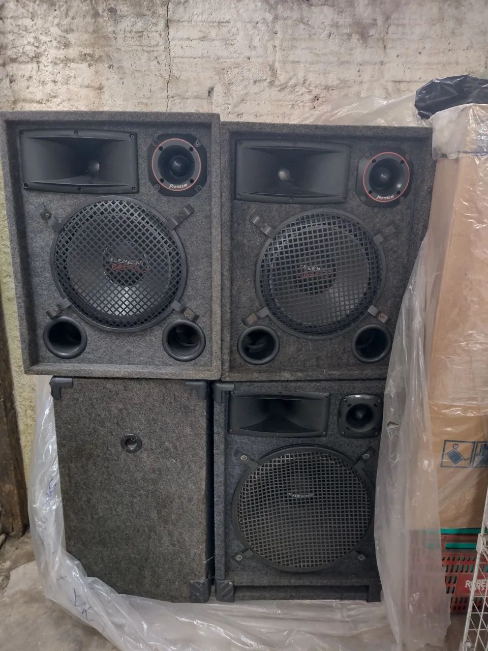 Caixas passivas