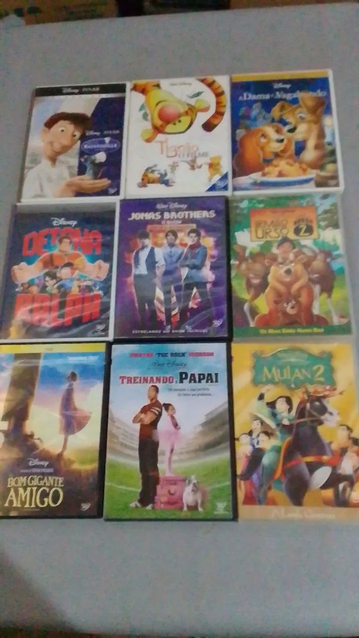 Dvds Disney 15 reais cada 