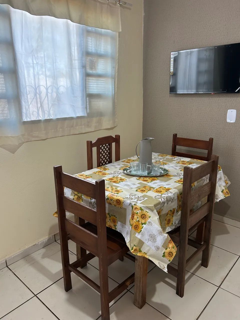 CASA COM ÓTIMA LOCALIZAÇÃO  - Foto 4