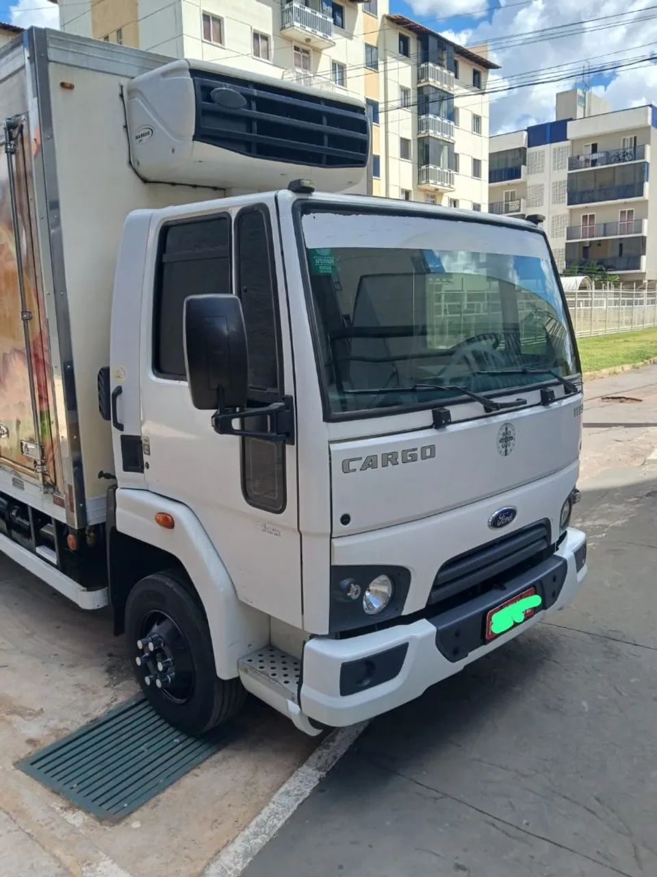 Ford Cargo 1119 ano: 2017/2018 R$ 300 mil