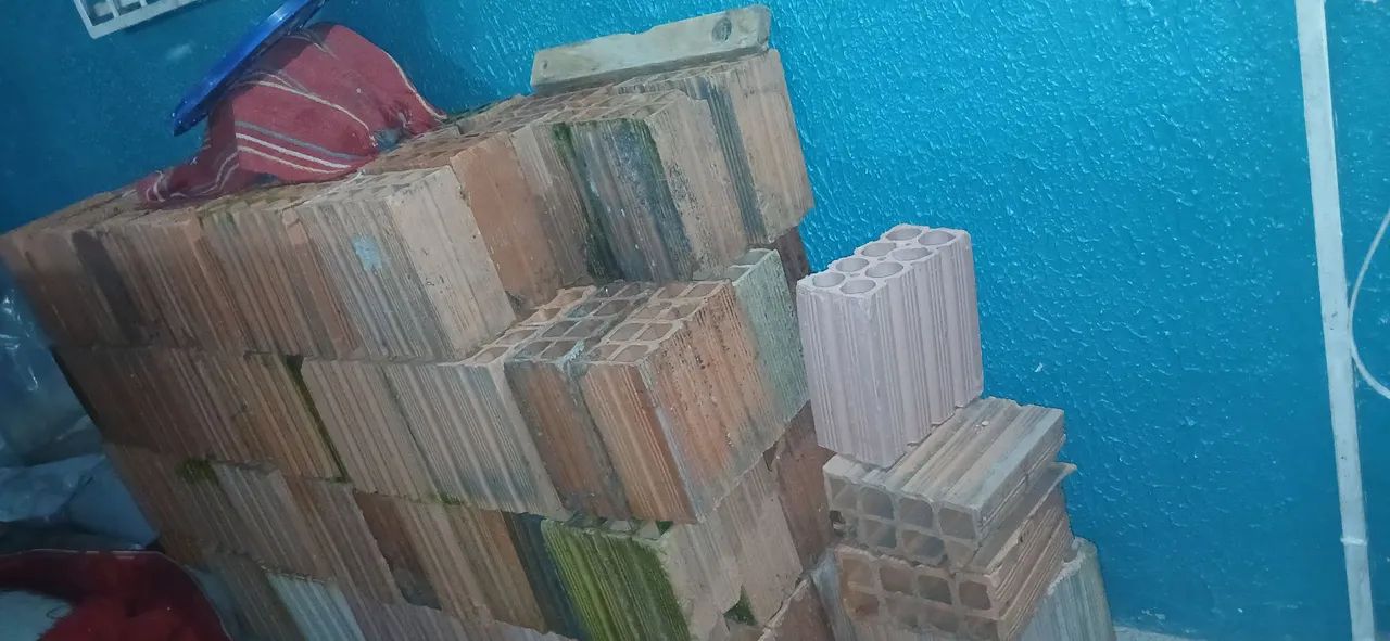 SAND AND BRICKS