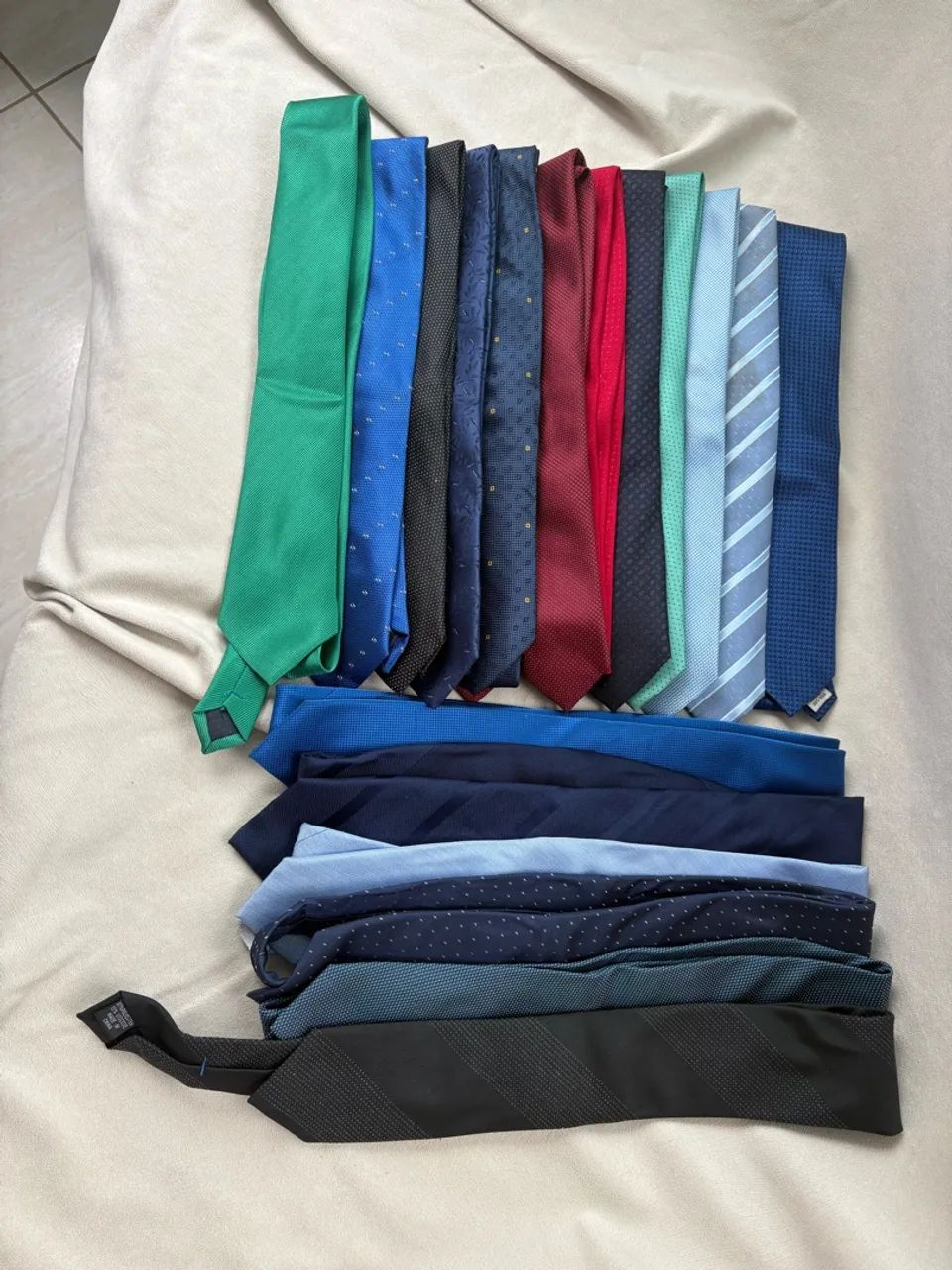 Roupas - Foto 4
