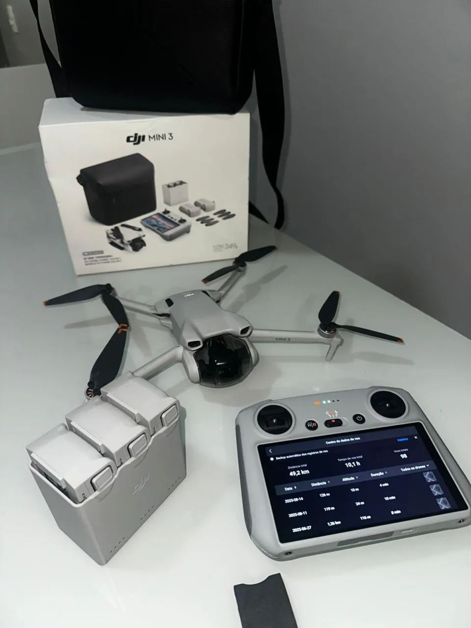 DJI Mini 3 Fly More Combo + Controle DJI RC (Tela Integrada)   - Foto 2