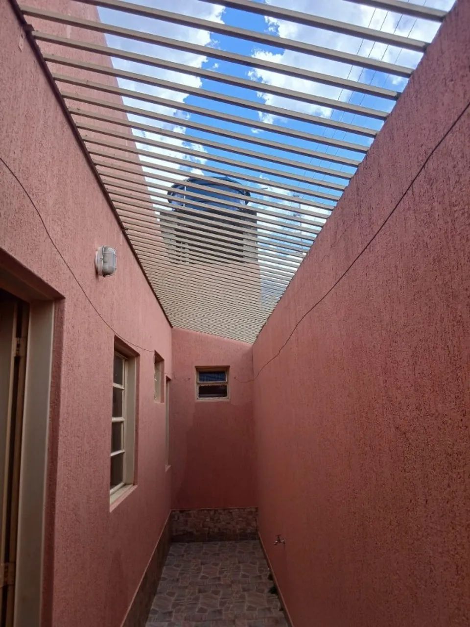 VENDO Casa Reformada Setor Leste Gama - Foto 2