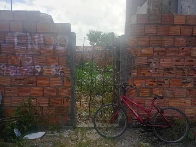 Vendo ou troco terreno 