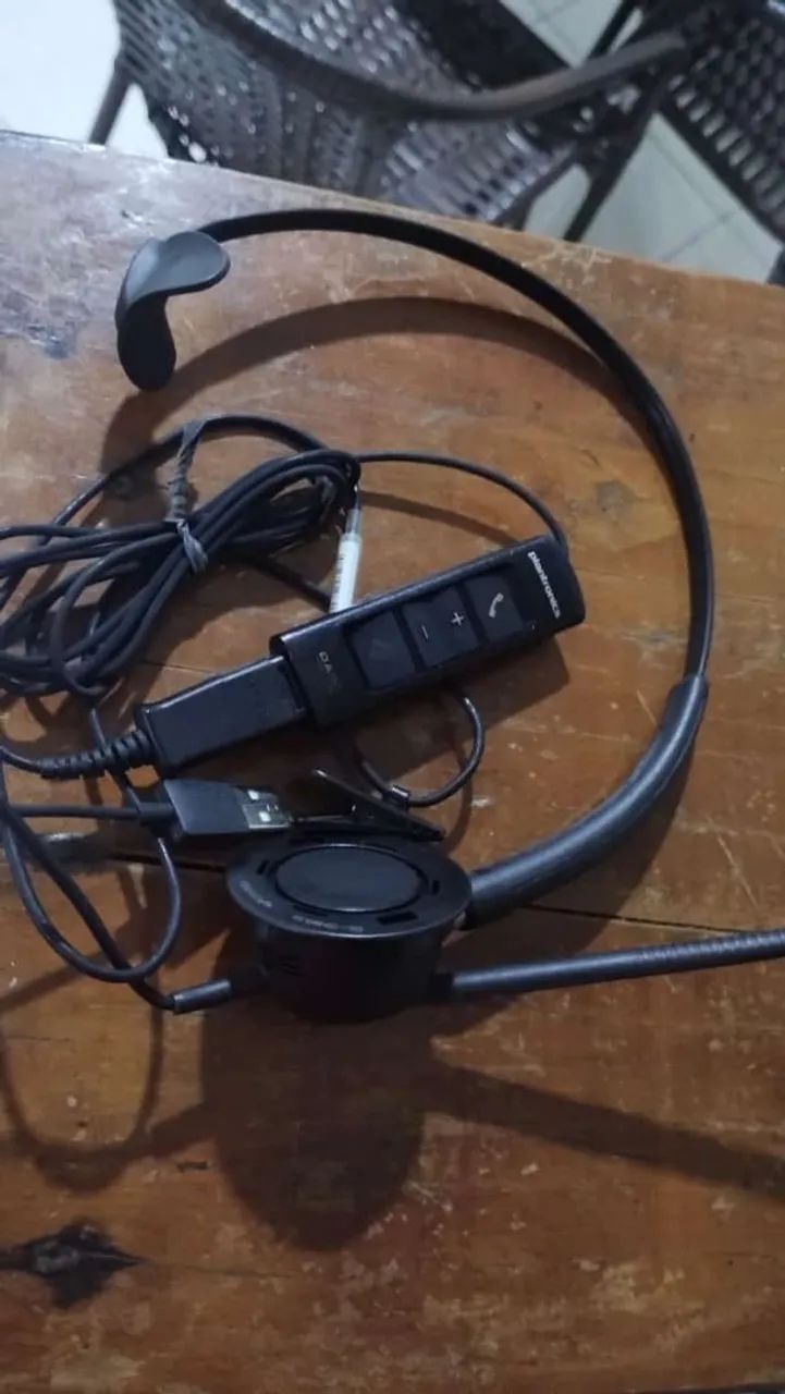 Headset marcas Platronics e Jabra adaptador HDMI