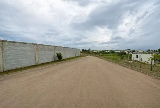 Oportunidade!! Lotes de 300 m² em Brunella.