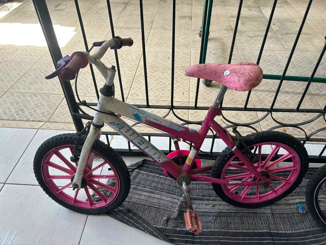 Bicicleta infantil 300 as duas - Foto 2