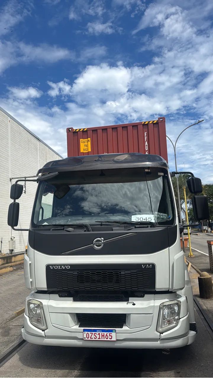 Volvo VM 330 - Foto 3