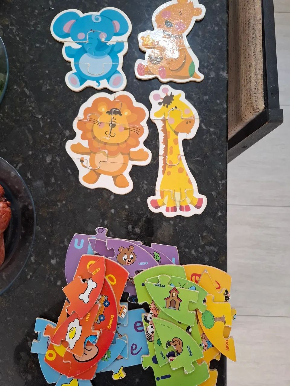 Brinquedo infantil e quebra cabeça de madeira - Foto 2