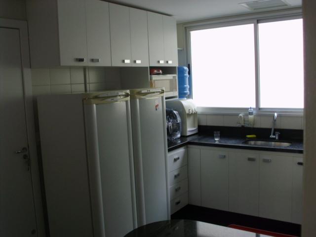 Excelente cobertura 4 quartos sendo 2 suítes - Foto 5