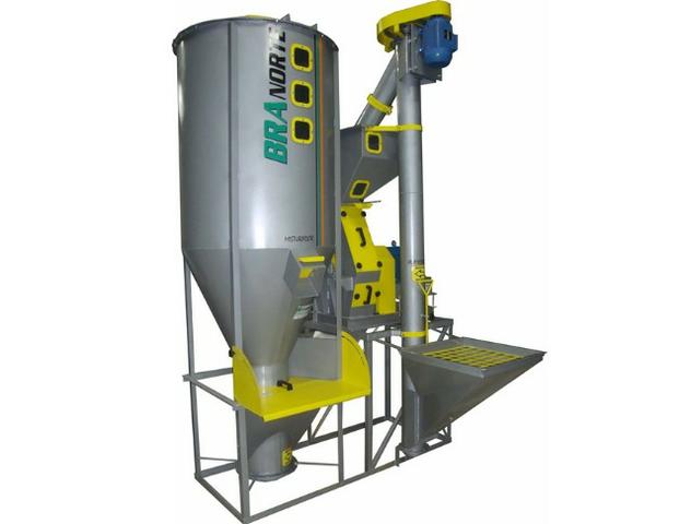 Fábrica de Ração Compacta 01