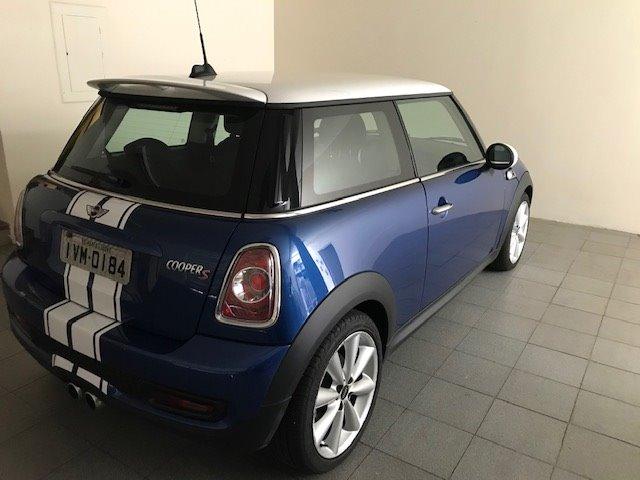 Mini Cooper S 2013 184hp azul e branco - 58 mil km - estado de zero km - Foto 5