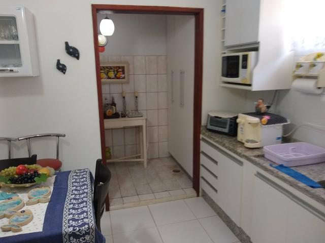 Chalé 3 dormitórios,sala, cozinha, mobiliado, garagem - Foto 8