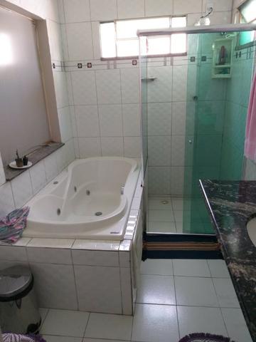 Alugo Linda casa Com Piscina no Parque 10 com 5 Quartos e 2 Suítes - Foto 13