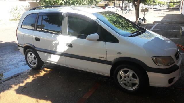 Zafira 2.0 Confort - Foto 2
