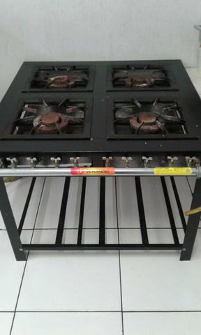 Vende-se um restaurante
