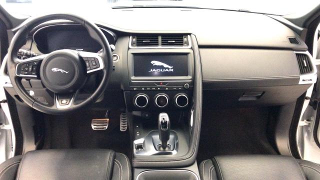 JAGUAR E-PACE 2018/2018 2.0 16V P250 GASOLINA R-DYNAMIC S AWD AUTOMÁTICO - Foto 2