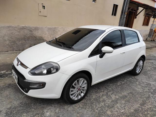 Fiat Punto 2015/2016 1.6 Essence Completão