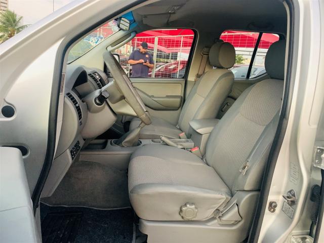 NISSAN FRONTIER 2010/2011 2.5 XE 4X4 CD TURBO ELETRONIC DIESEL 4P MANUAL - Foto 6