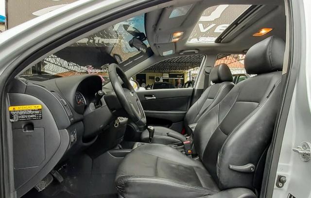 I30 C/ Couro, Automático, Multimídia, Teto Solar e GNV de 5 geração - Foto 6