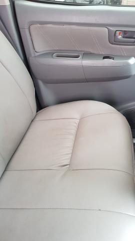 Hilux 3.0 4x4 Automática Diesel Conservada - Foto 6