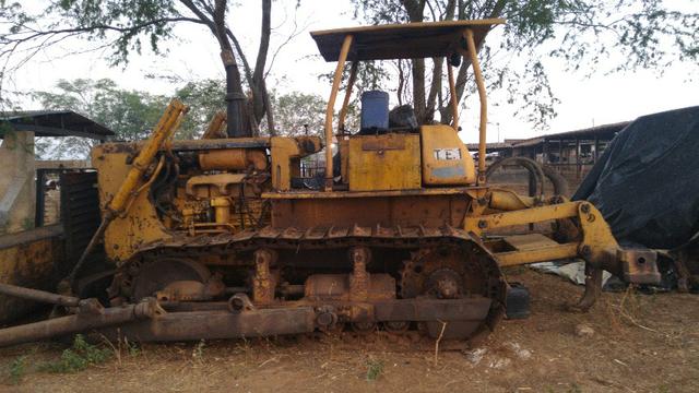Trator de esteira D65E com escarificador - Foto 6