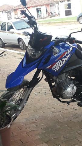 Vende-se moto crosser