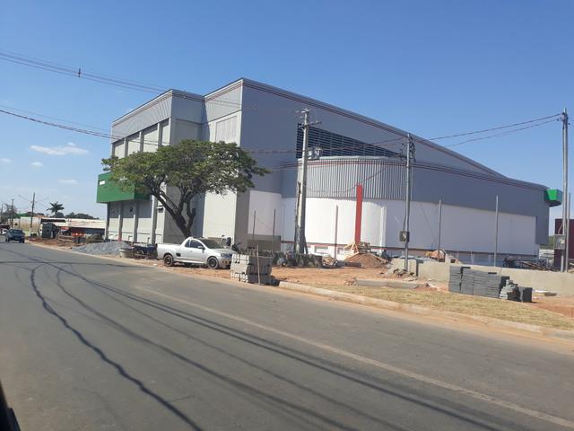 Área de 2000m2 em frente Ginásio Fiotao VG