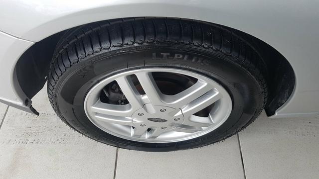 Focus ghia 2.0 aut 2008 carro muito conservado - Foto 10