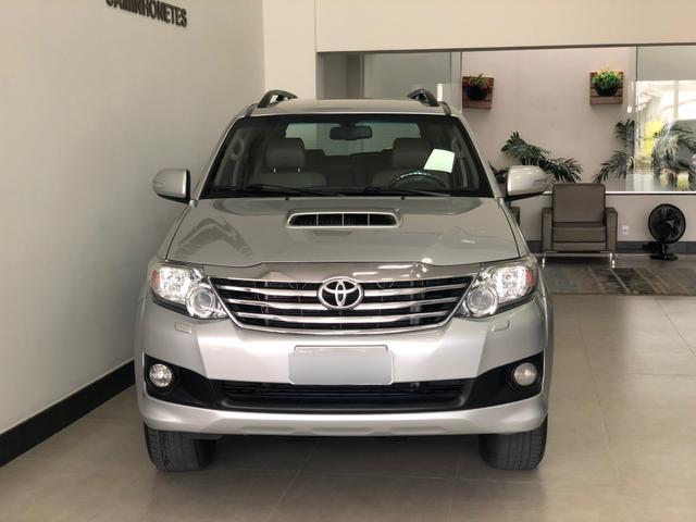 Hilux sw4 srv (top)