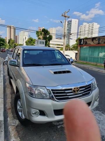 Vendo hilux cd 4x4 srv td 3.0, bege, 2012/2012, 98.500 km, impecável. R$102.000,00 - Foto 3