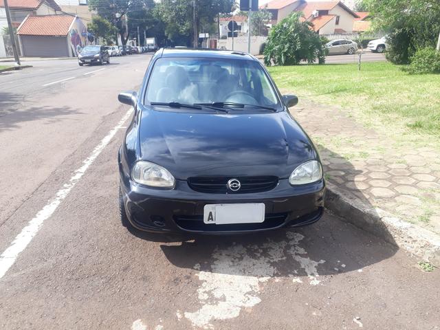 Gm CORSA CLASSIC LIFE 1.0 SUPER CONSERVADO PLACA A 2005 - Foto 15