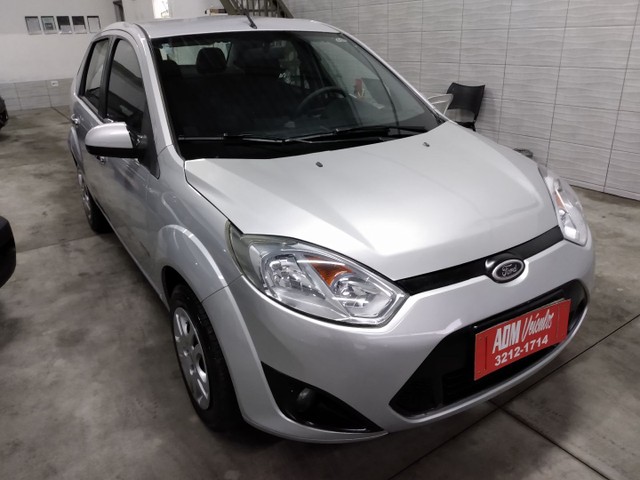 FORD FIESTA SEDAN 1.6 ZETEC ROCAM 2013